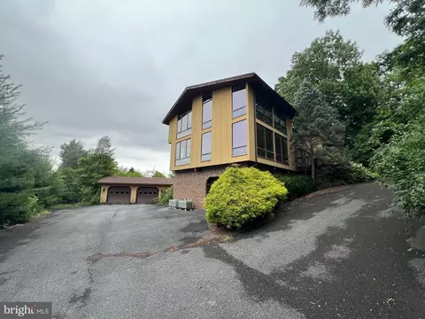 125 Grandview Blvd, Reading, PA 19609