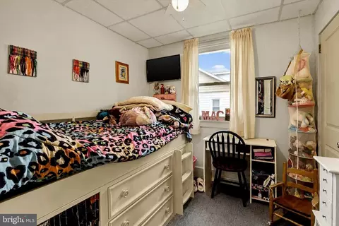Bedroom - 1514 Liberty Ave, Reading, PA 19607 photo 3 of 4