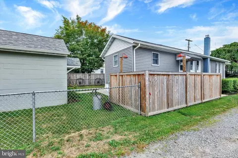 Exterior - 1514 Liberty Ave, Reading, PA 19607 photo 7 of 7