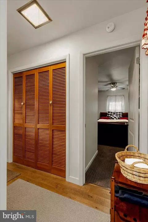 Entry Way - 1514 Liberty Ave, Reading, PA 19607 photo 5 of 7