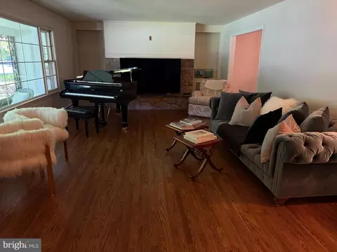 Living - 1202 Old Mill Rd, Reading, PA 19610 photo 1 of 1