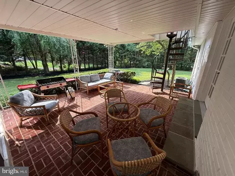 Exterior - 1202 Old Mill Rd, Reading, PA 19610 photo 8 of 10
