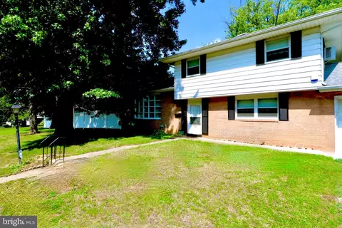 122 Granville Ave, Reading, PA 19607 photo 4