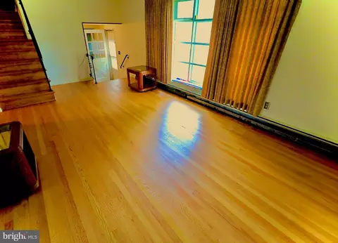Living - 122 Granville Ave, Reading, PA 19607 photo 2 of 4