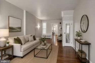 Entry Way - 531 Weiser St, Reading, PA 19601 photo 11 of 14