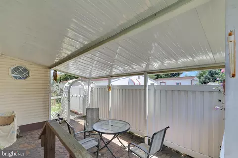 Exterior - 1221 Broadway Blvd, Reading, PA 19607 photo 4 of 5