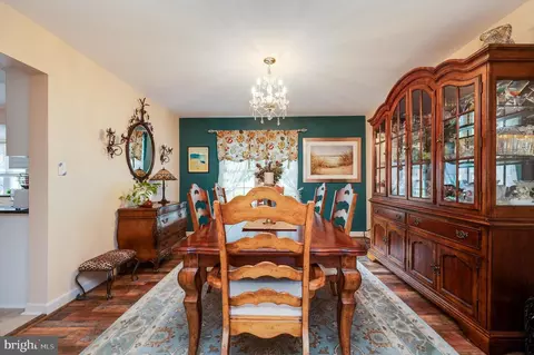 Dining - 431 E Augusta Dr, Sinking Spring, PA 19608 photo 2 of 3