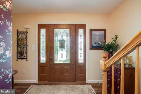 Entry Way - 431 E Augusta Dr, Sinking Spring, PA 19608 photo 1 of 4