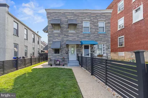 904 N 6th St, Reading, PA 19601
