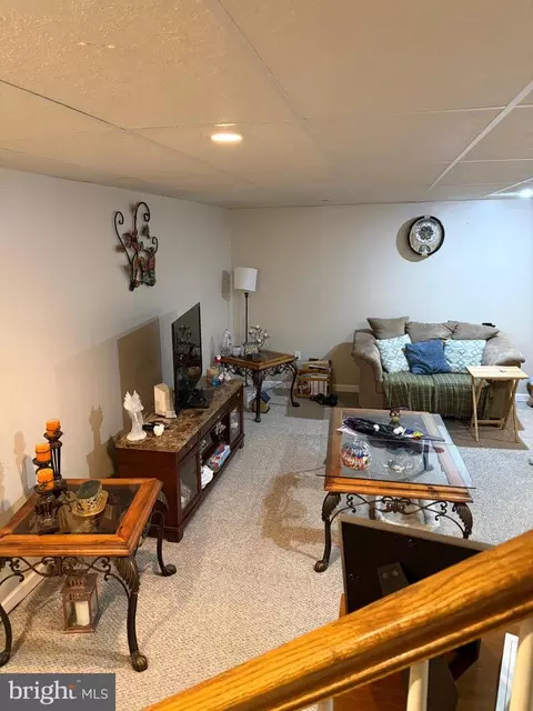 Living - 215 N Sandy Ln, Sinking Spring, PA 19608 photo 2 of 3