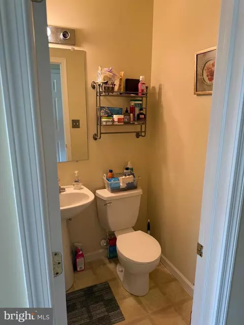 Bath - 215 N Sandy Ln, Sinking Spring, PA 19608 photo 1 of 5