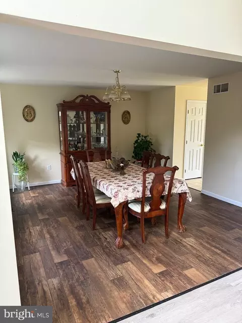 Dining - 215 N Sandy Ln, Sinking Spring, PA 19608 photo 1 of 1