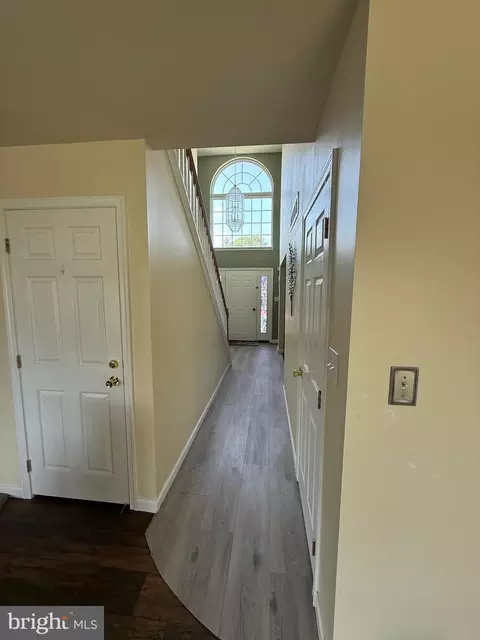 Entry Way - 215 N Sandy Ln, Sinking Spring, PA 19608 photo 1 of 4
