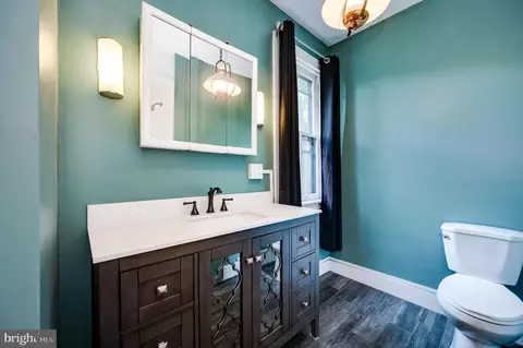 Bath - 1840 Philadelphia Ave, Reading, PA 19607 photo 2 of 3
