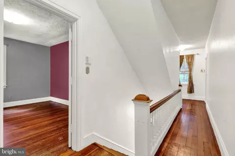 Entry Way - 1840 Philadelphia Ave, Reading, PA 19607 photo 4 of 5