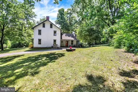Exterior - 1840 Philadelphia Ave, Reading, PA 19607 photo 9 of 14