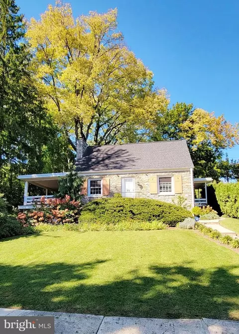 1067 Terrace Ave, Wyomissing, PA 19610