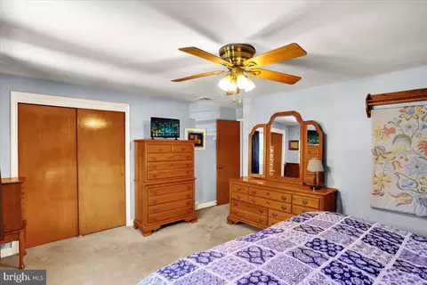 Bedroom - 805 Jerome Pl, West Lawn, PA 19609 photo 2 of 6