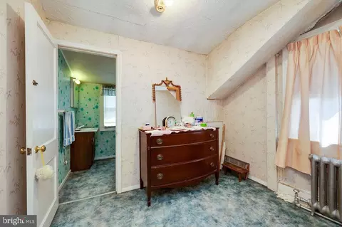 Bedroom - 1237 Carbon St, Reading, PA 19601 photo 6 of 7