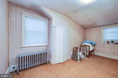 Bedroom - 1237 Carbon St, Reading, PA 19601 photo 5 of 7
