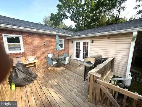 Exterior - 1024 Crestview Ave, Reading, PA 19607 photo 2 of 5