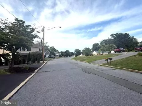 View/Area - 1024 Crestview Ave, Reading, PA 19607 photo 1 of 1