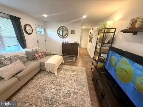 Entry Way - 1024 Crestview Ave, Reading, PA 19607 photo 2 of 3