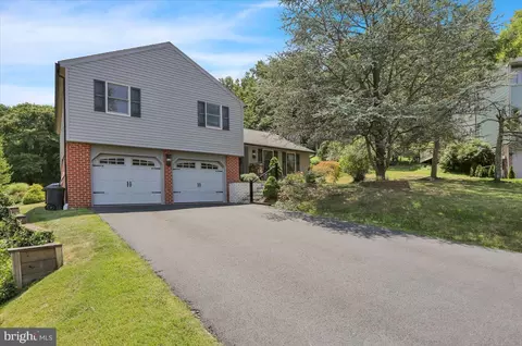 Exterior - 209 Pembroke Dr, Reading, PA 19607 photo 2 of 14