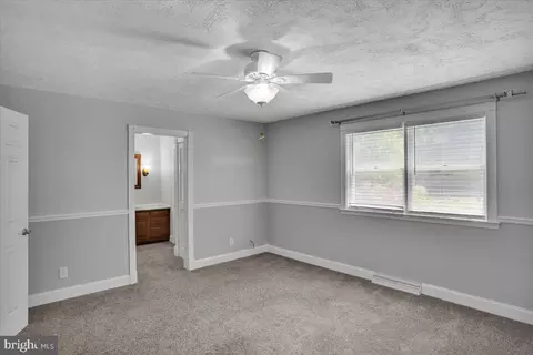 Bedroom - 209 Pembroke Dr, Reading, PA 19607 photo 2 of 7