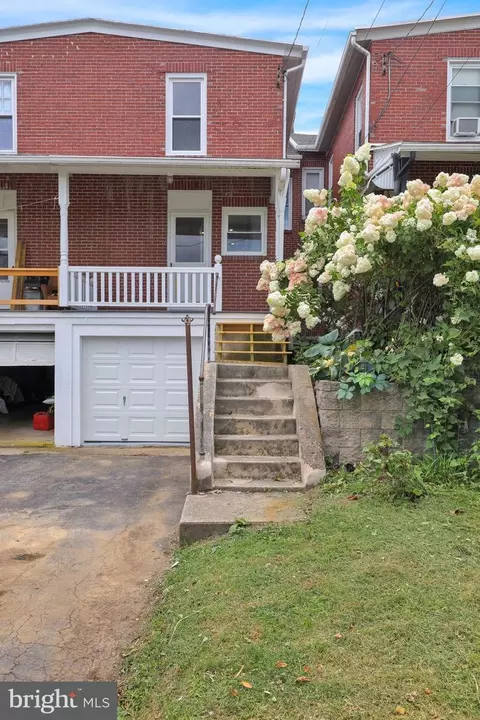 Exterior - 317 2nd St, Reading, PA 19607 photo 4 of 7