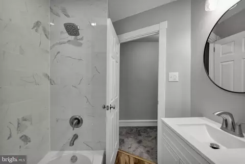Bath - 317 2nd St, Reading, PA 19607 photo 3 of 3
