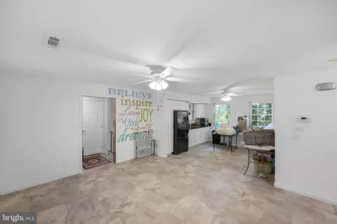 Entry Way - 115 Ardmore Ave, Reading, PA 19607 photo 4 of 8