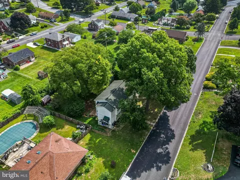 View/Area - 115 Ardmore Ave, Reading, PA 19607 photo 1 of 1