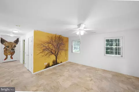 Entry Way - 115 Ardmore Ave, Reading, PA 19607 photo 5 of 8