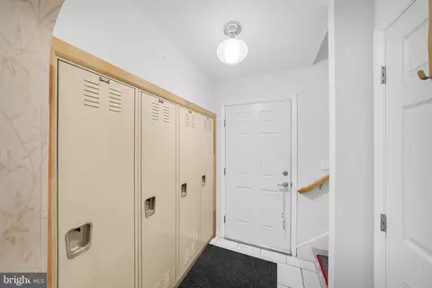Entry Way - 115 Ardmore Ave, Reading, PA 19607 photo 2 of 8