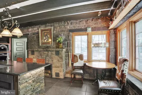 Kitchen - 459 Mount Penn Rd, Reading, PA 19607 photo 7 of 9