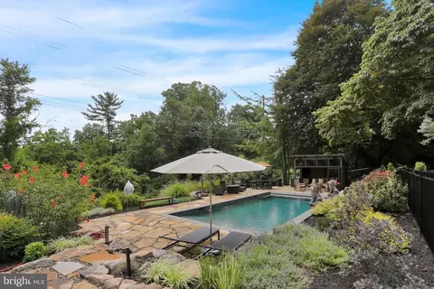 Exterior - 459 Mount Penn Rd, Reading, PA 19607 photo 6 of 32