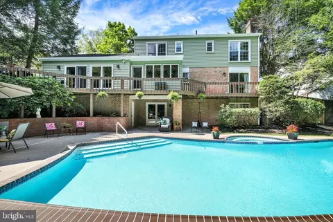 Exterior - 7 Sandy Way, Reading, PA 19607 photo 6 of 14