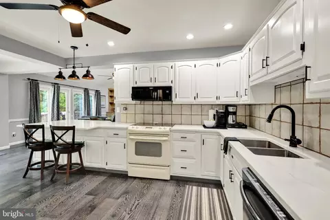 Kitchen - 7 Sandy Way, Reading, PA 19607 photo 1 of 5