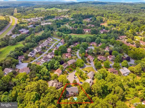 View/Area - 7 Sandy Way, Reading, PA 19607 photo 4 of 10