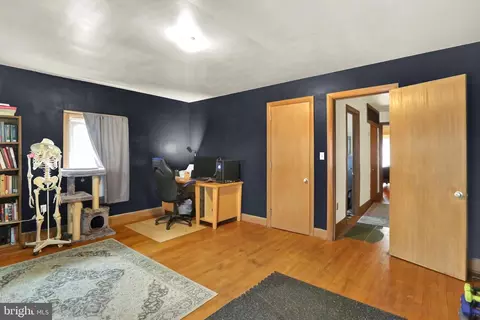 Bedroom - 132 Windsor St, Reading, PA 19601 photo 1 of 9