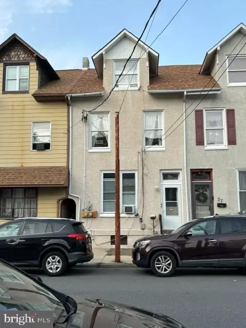 29 W 5th St, Boyertown, PA 19512