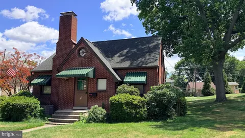714 N Wyomissing Blvd, Reading, PA 19610