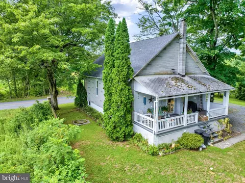Exterior - 185 Stitzer, Oley, PA 19547 photo 5 of 13