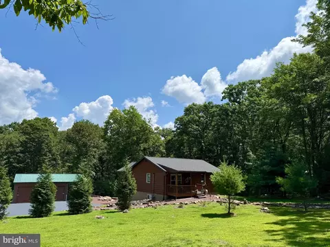 71 Broad Ax Pass, Morgantown, PA 19543