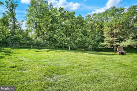 Exterior - 716 Tamarack Trl, Reading, PA 19607 photo 4 of 6
