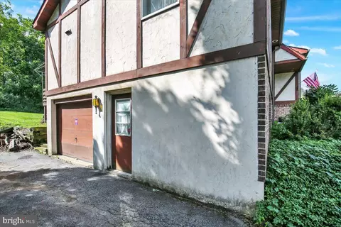 Exterior - 716 Tamarack Trl, Reading, PA 19607 photo 5 of 6