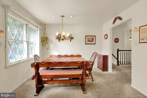Dining - 716 Tamarack Trl, Reading, PA 19607 photo 2 of 2