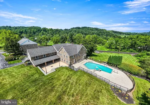 112 Terrace Rd, Boyertown, PA 19512