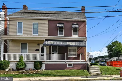 56 S Maple St, Kutztown, PA 19530